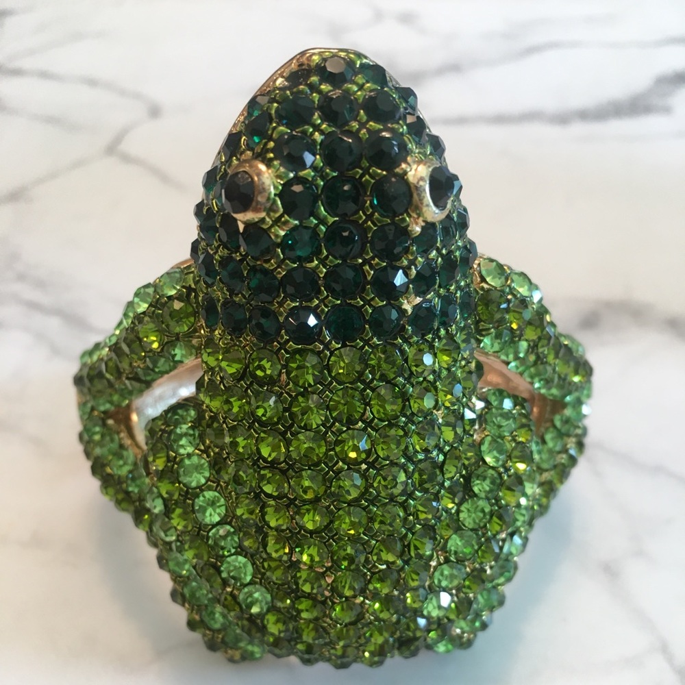 Boutique • Super funky FROG bracelet